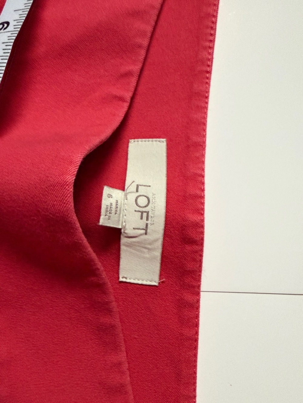 LOFT Red Capri Pants with Straight Leg - Picture 4 of 6